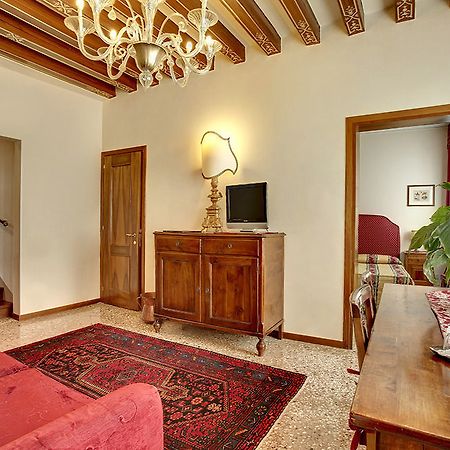 San Giorgio Degli Schiavoni Apartments Venesia Bagian luar foto